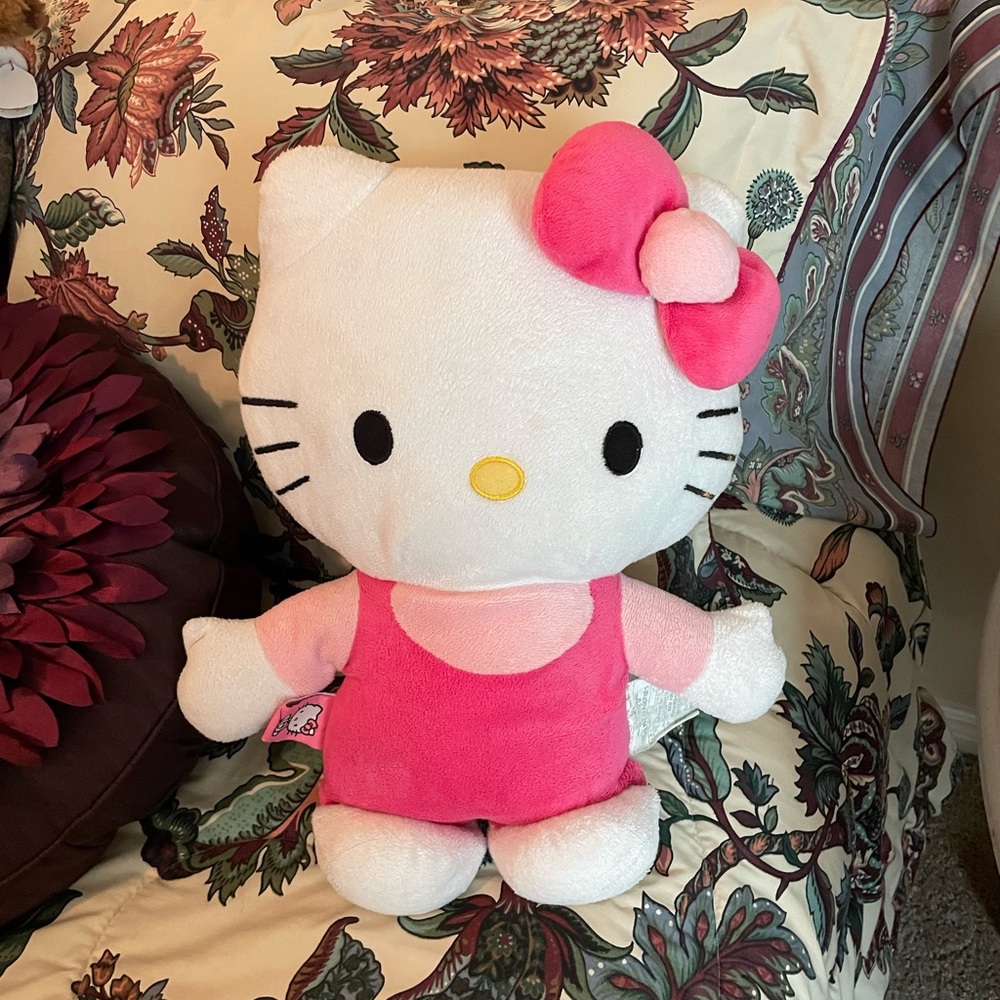 large hello kitty plush